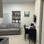 Apartment Il Portico 41 Como